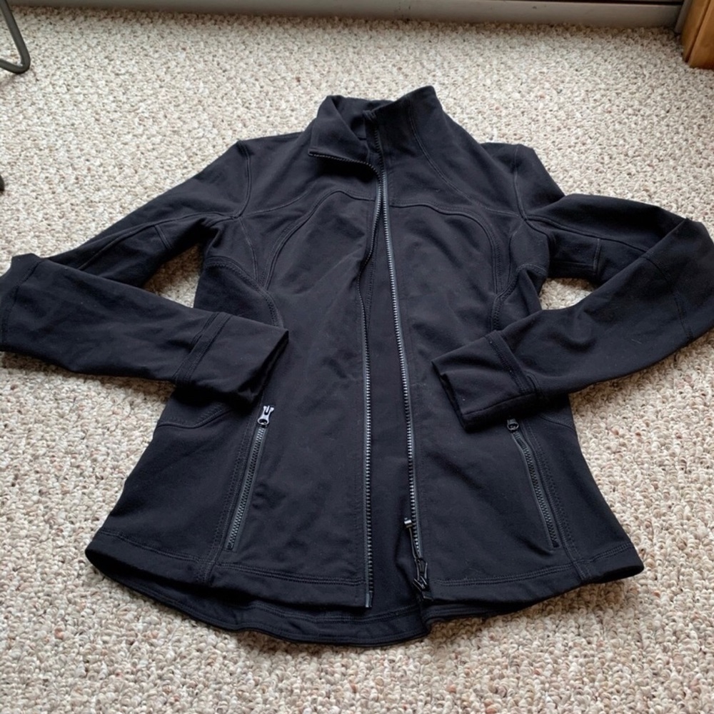 Lululemon black jacket